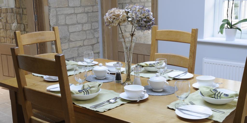 The Swallows Rest Bed & Breakfast Brigstock Bagian luar foto