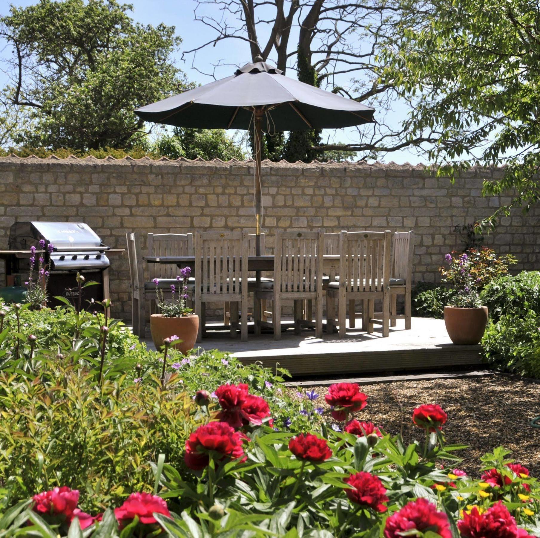The Swallows Rest Bed & Breakfast Brigstock Bagian luar foto